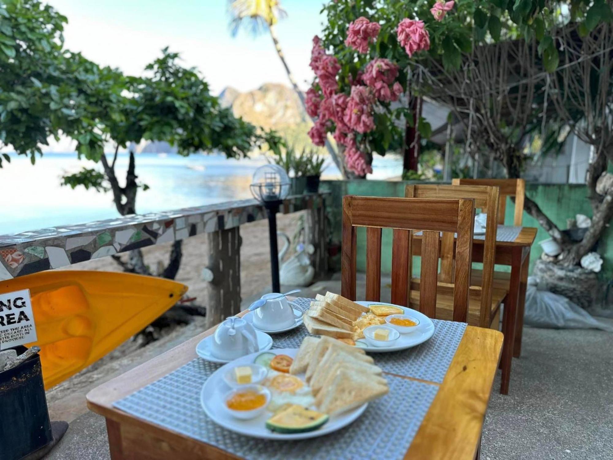 Desert Rose Beach Hotel El Nido Kültér fotó