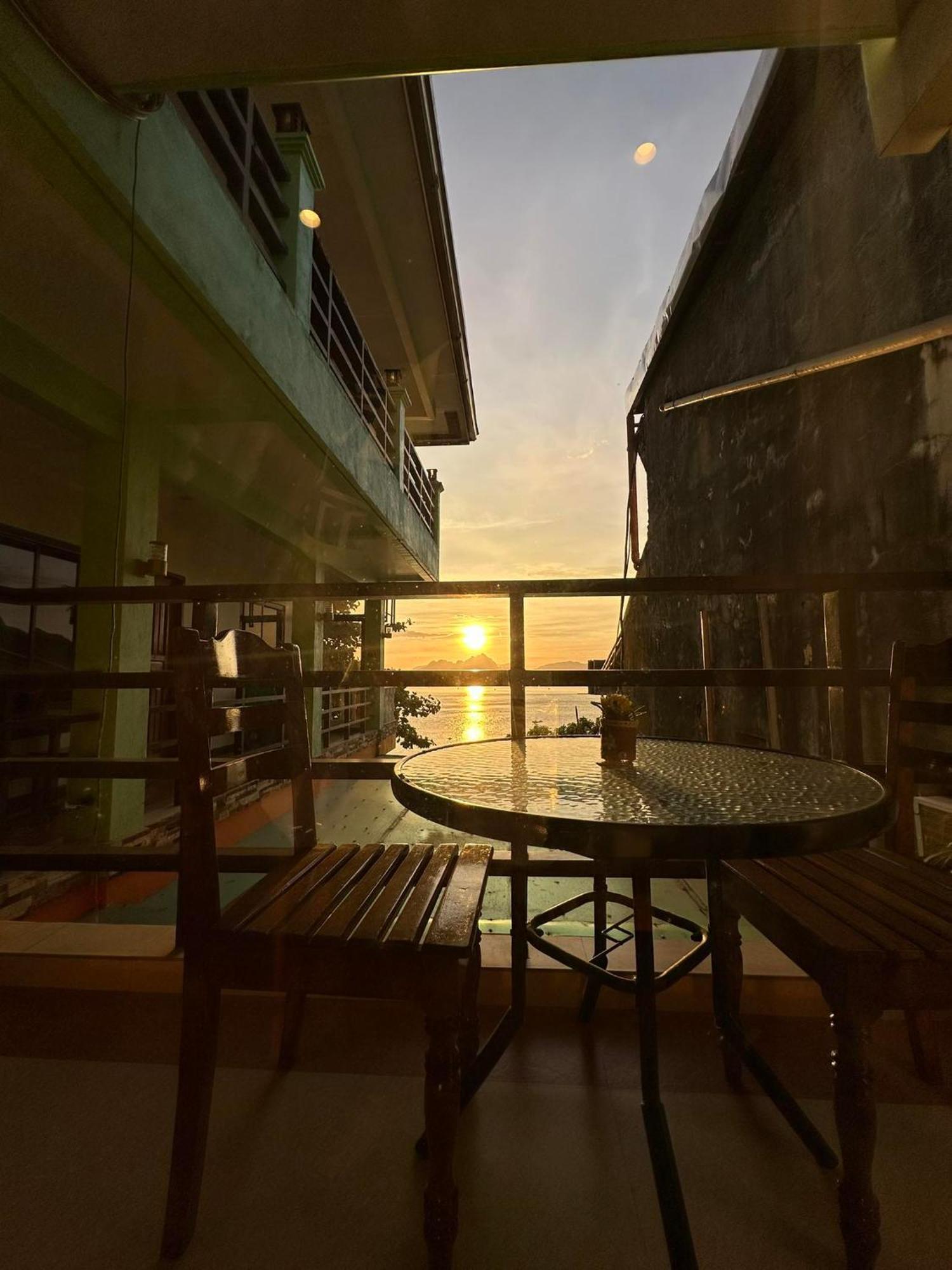 Desert Rose Beach Hotel El Nido Kültér fotó