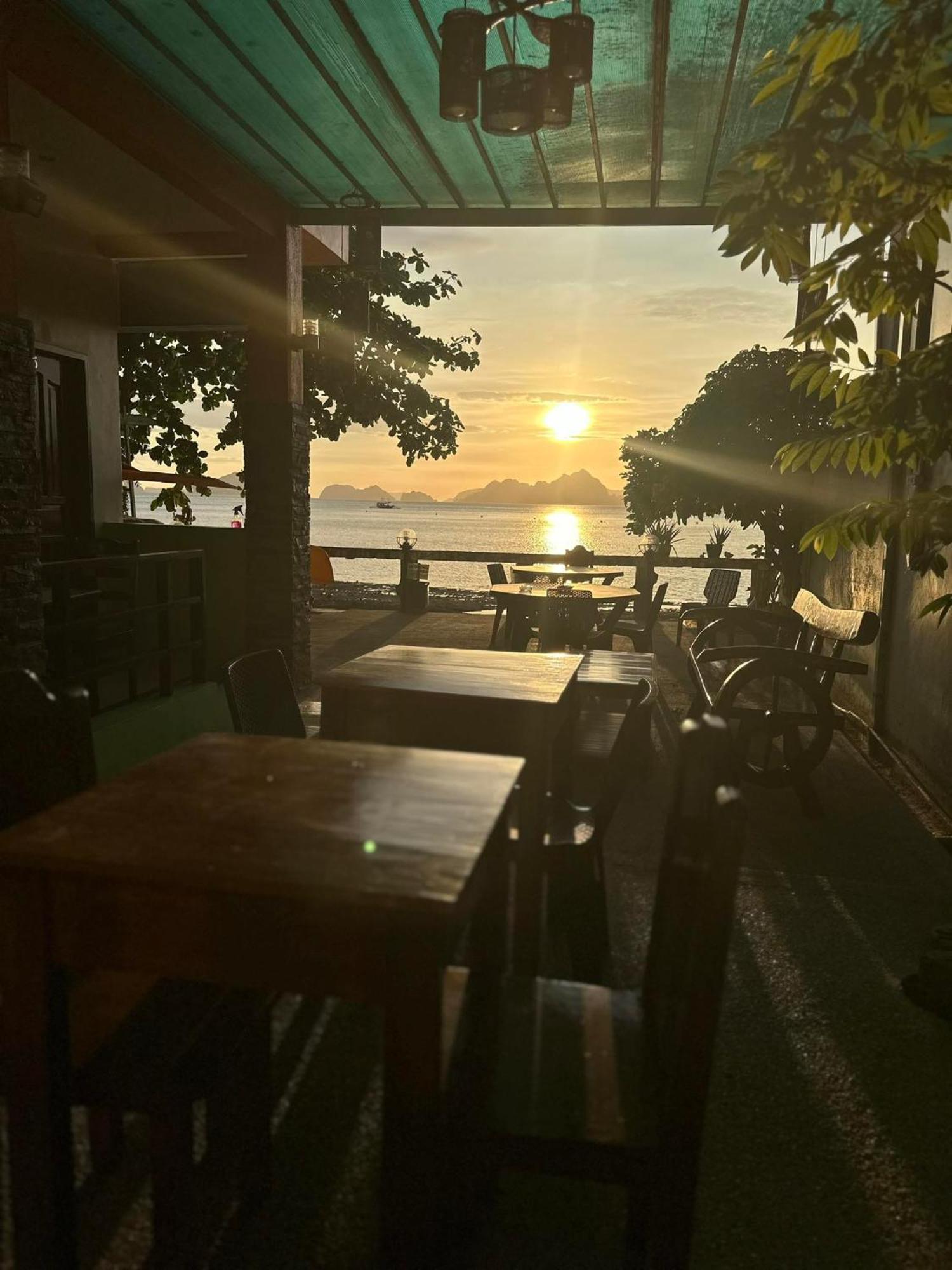 Desert Rose Beach Hotel El Nido Kültér fotó
