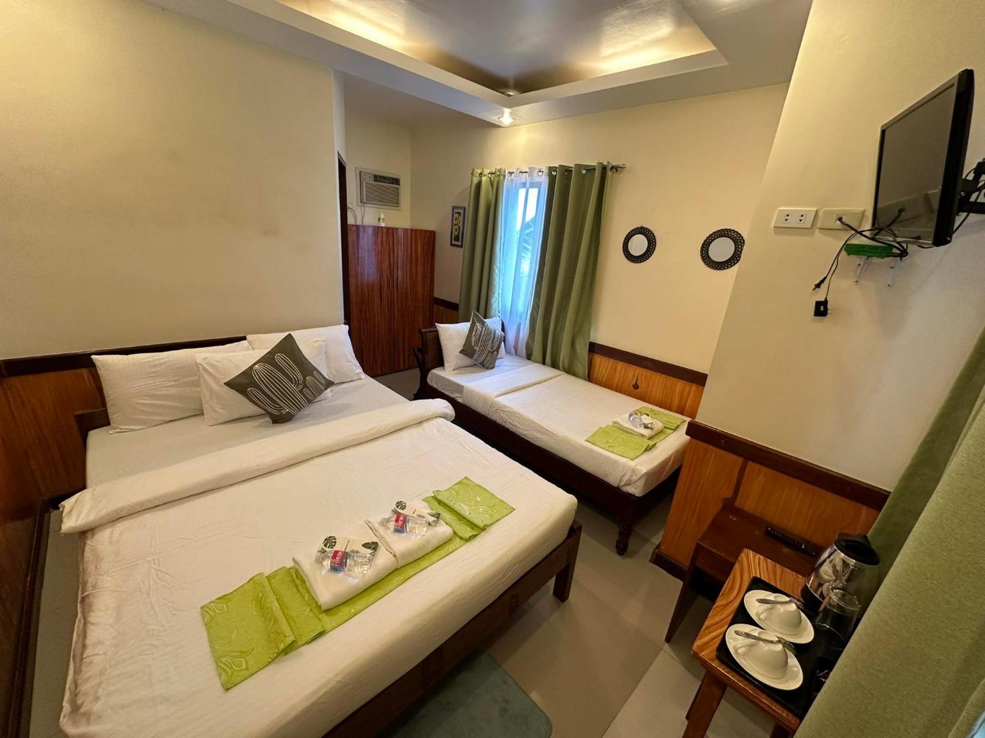 Desert Rose Beach Hotel El Nido Kültér fotó